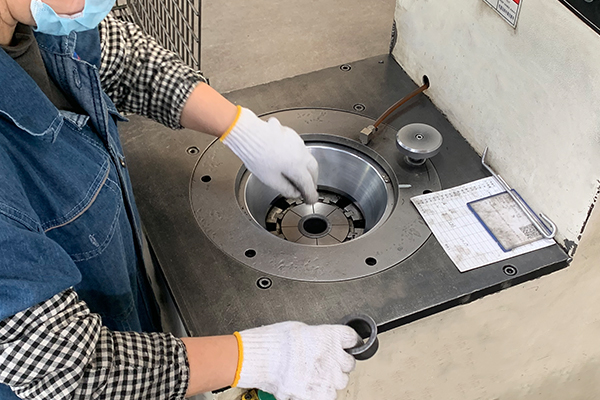 悬挂系统衬套量产一致性与疲劳测试