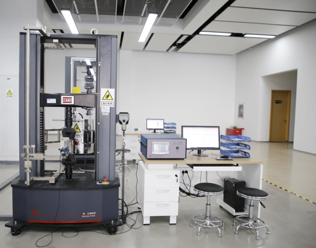 MTS疲劳寿命测试与底盘橡胶衬套CAE仿真