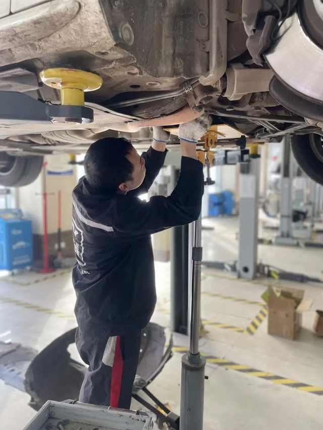 钢板弹簧吊耳日常维保